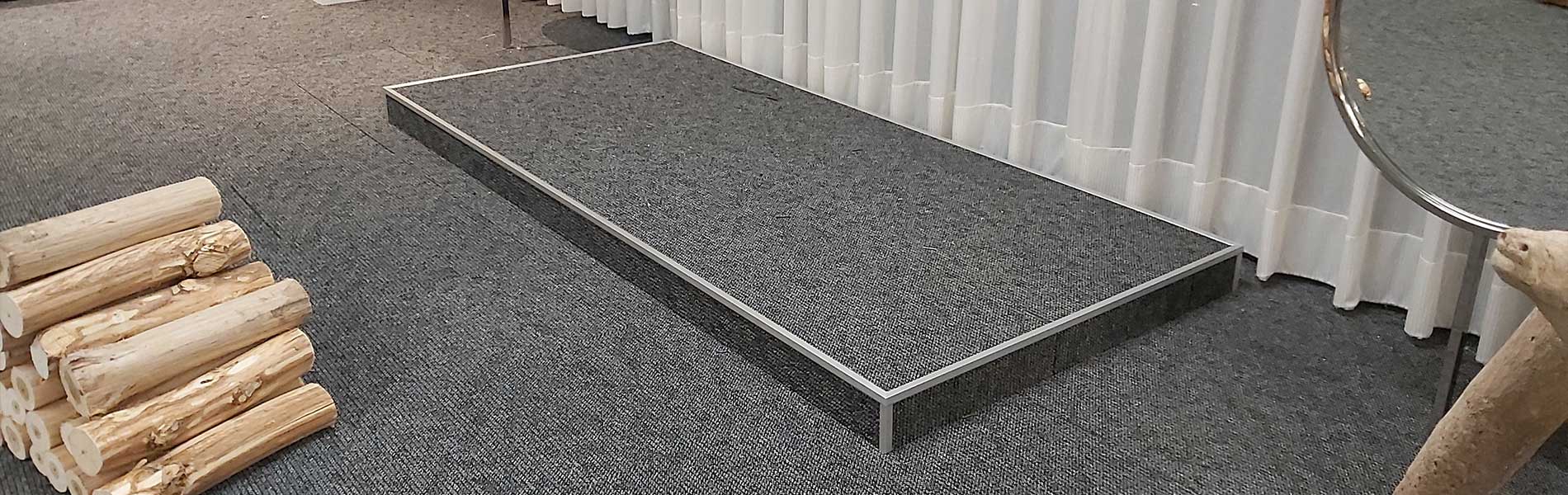 پروفیل دکوراتیو اجرا شده در پله